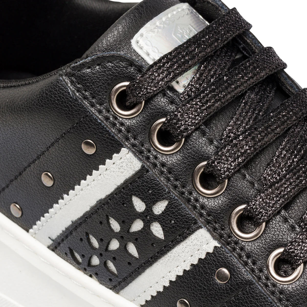 Sneakers nere da donna con borchiette Lumberjack Evril - Image 5