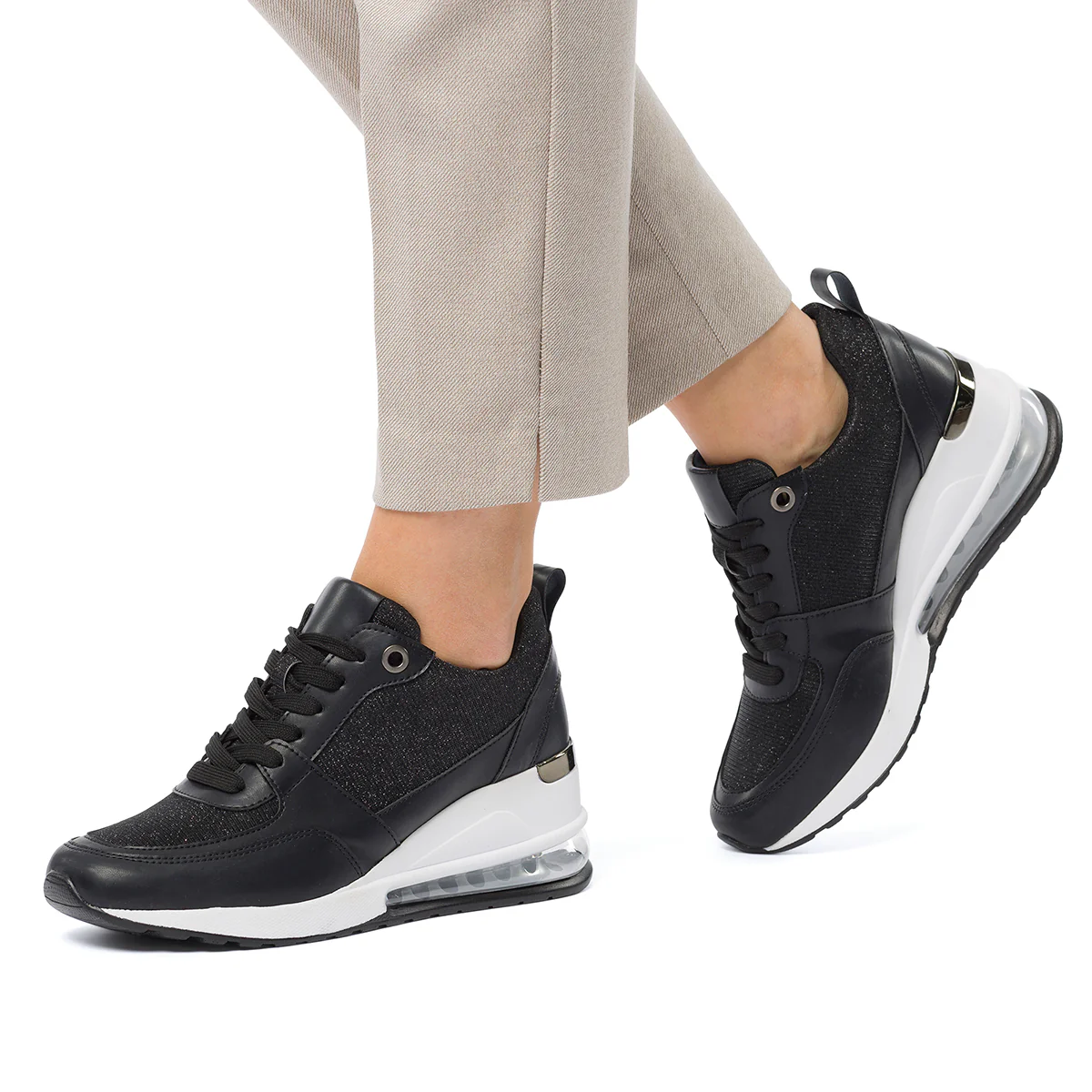 Sneakers nere da donna con glitter e suola ad aria Swish Jeans
