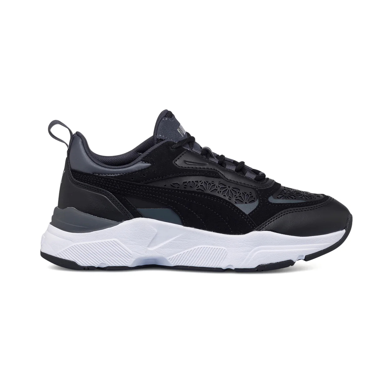 Sneakers nere da donna con suola chunky Puma Cassia Laser Cut
