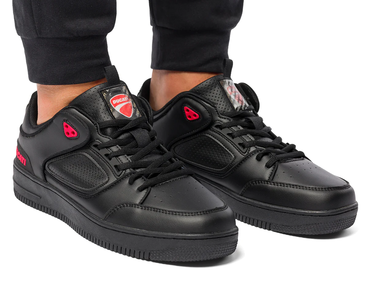 Sneakers nere da uomo con logo olografico sulla linguetta Ducati Donington Low