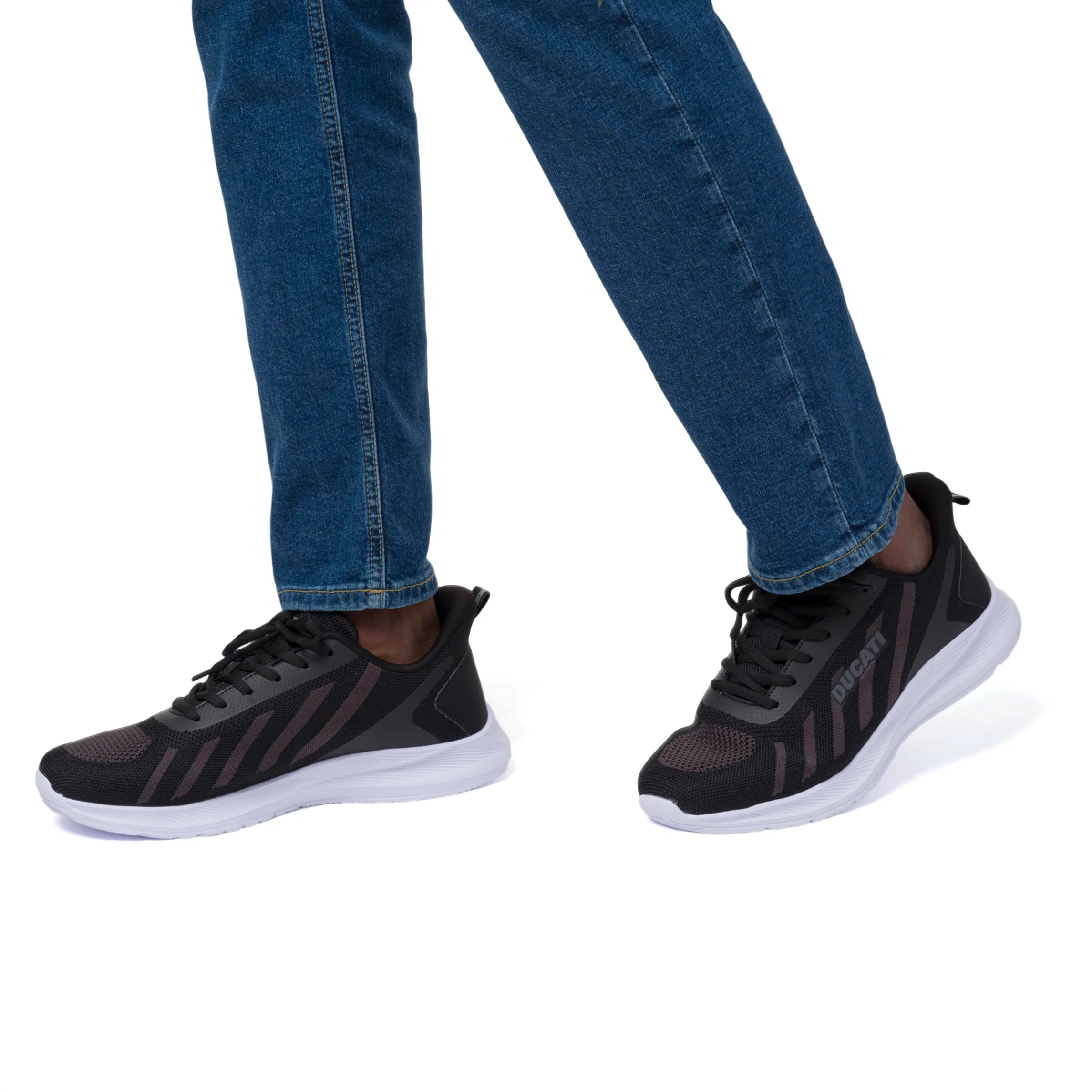 Sneakers nere e grigie da Uomo in tessuto con logo Ducati - Image 2