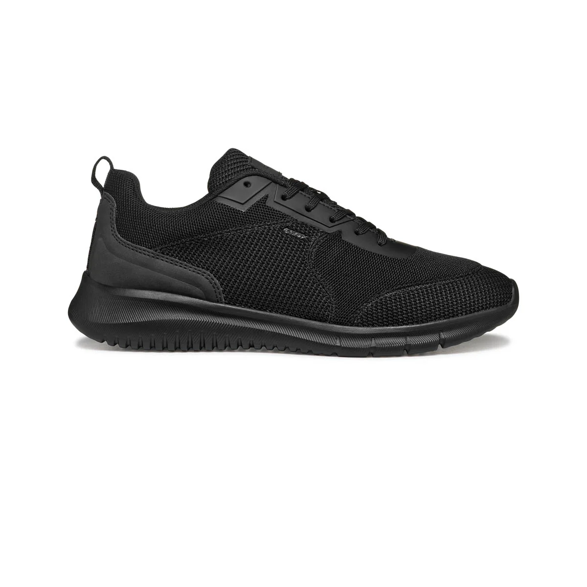 Sneakers nere da Uomo in tessuto traforato e suola traspirante Geox