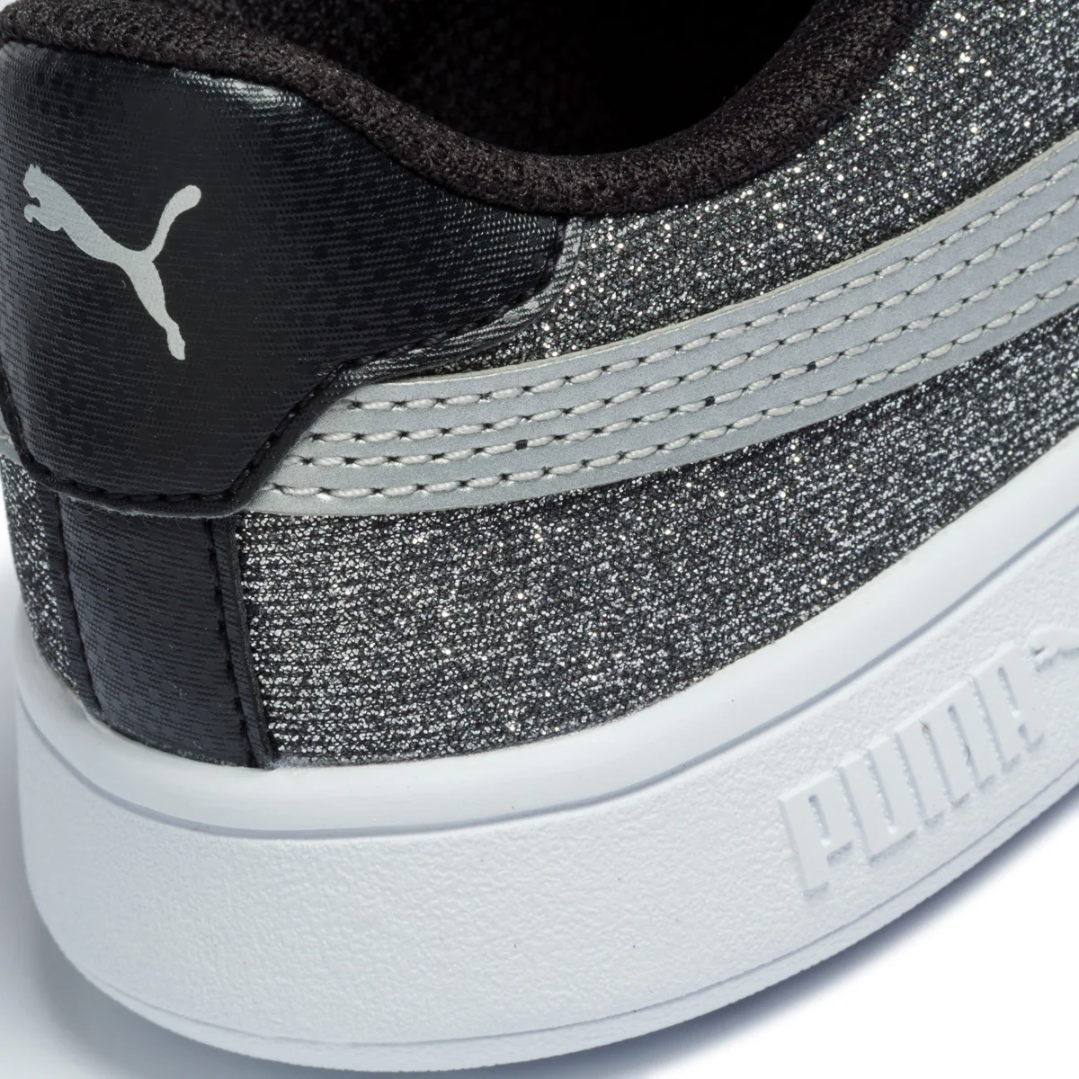 Sneakers nere e argento effetto glitterato con striscia laterale Puma Smash v2 Glitz Glam V PS - Image 7