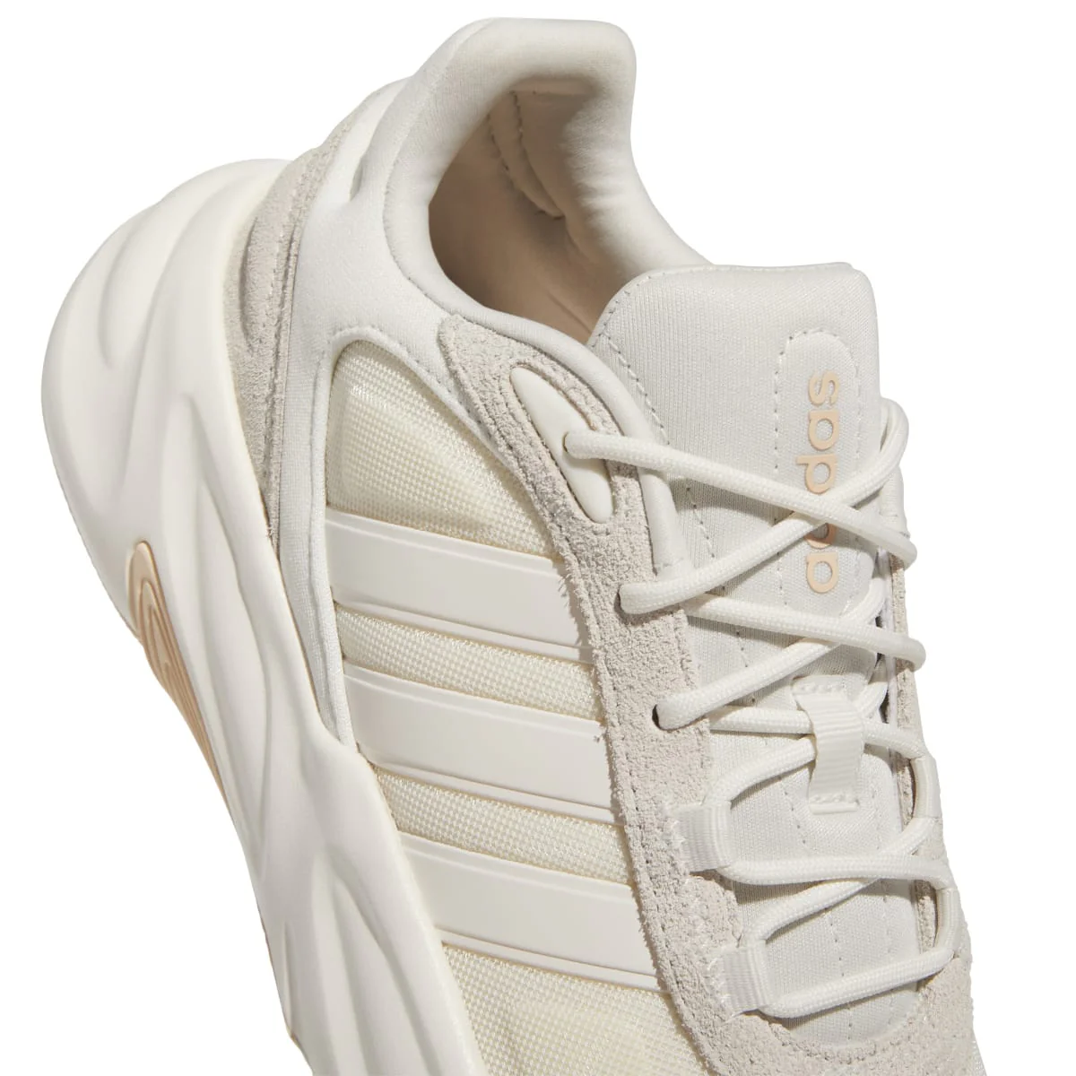 Sneakers off-white da donna con suola chunky adidas Ozelle - Image 7
