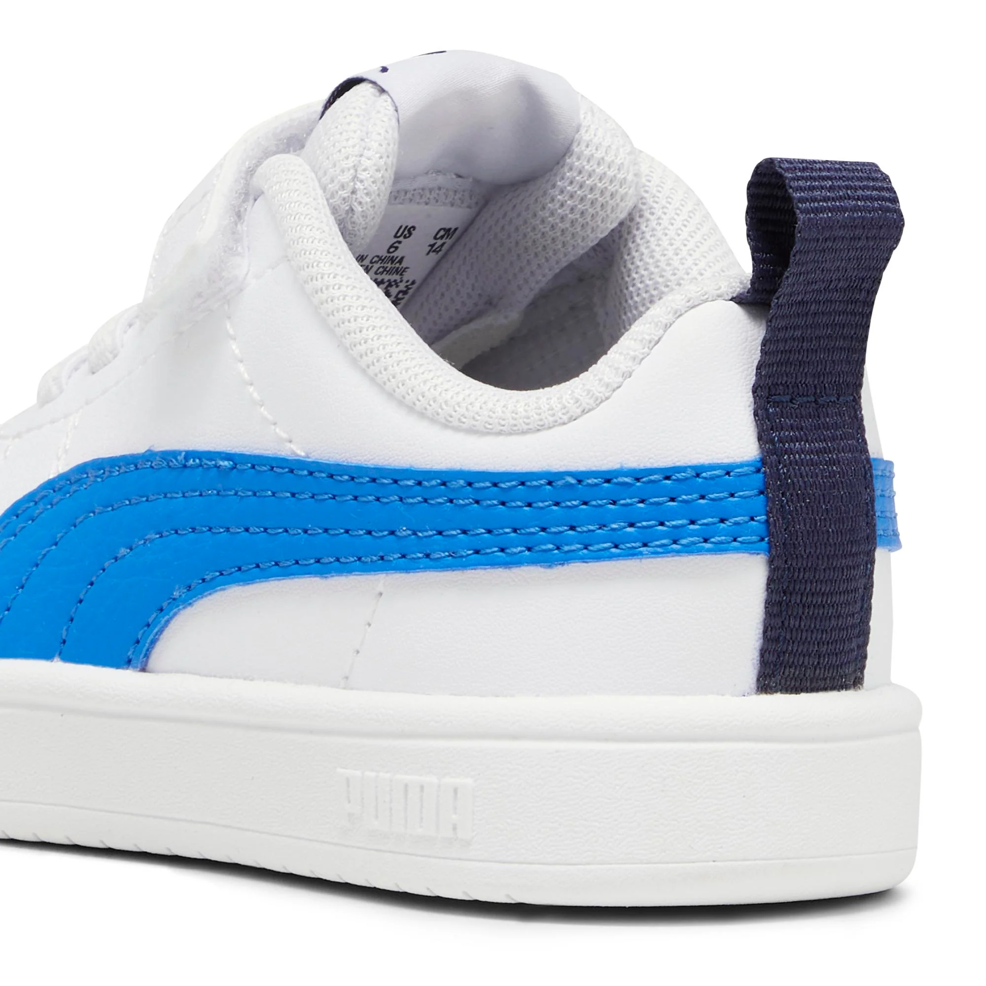 Sneakers primi passi bianche da bambino con striscia a contrasto Puma Rickie AC Inf - Image 2