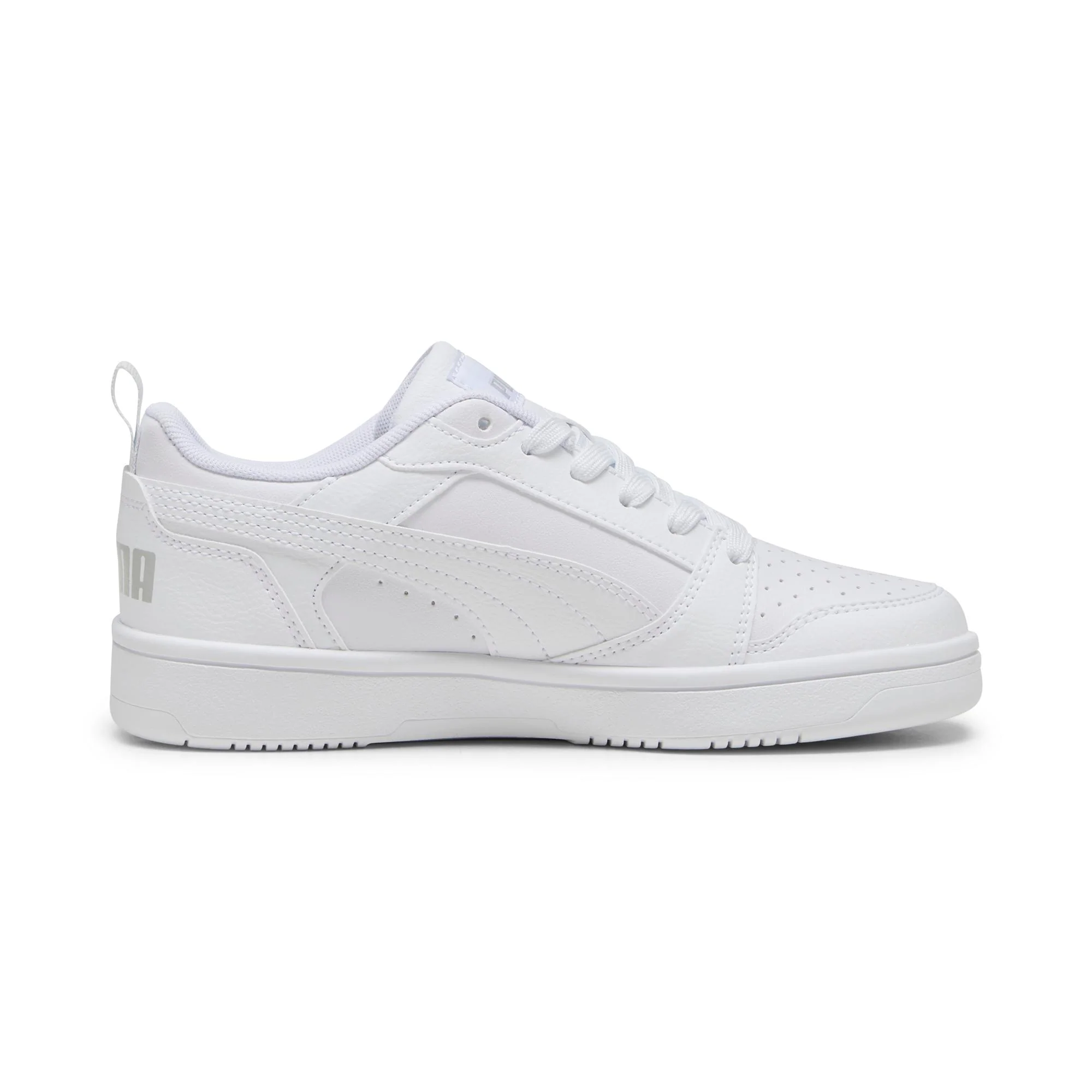 Sneakers ragazza e ragazzo bianche con logo Puma Rebound V6 Low - Image 3