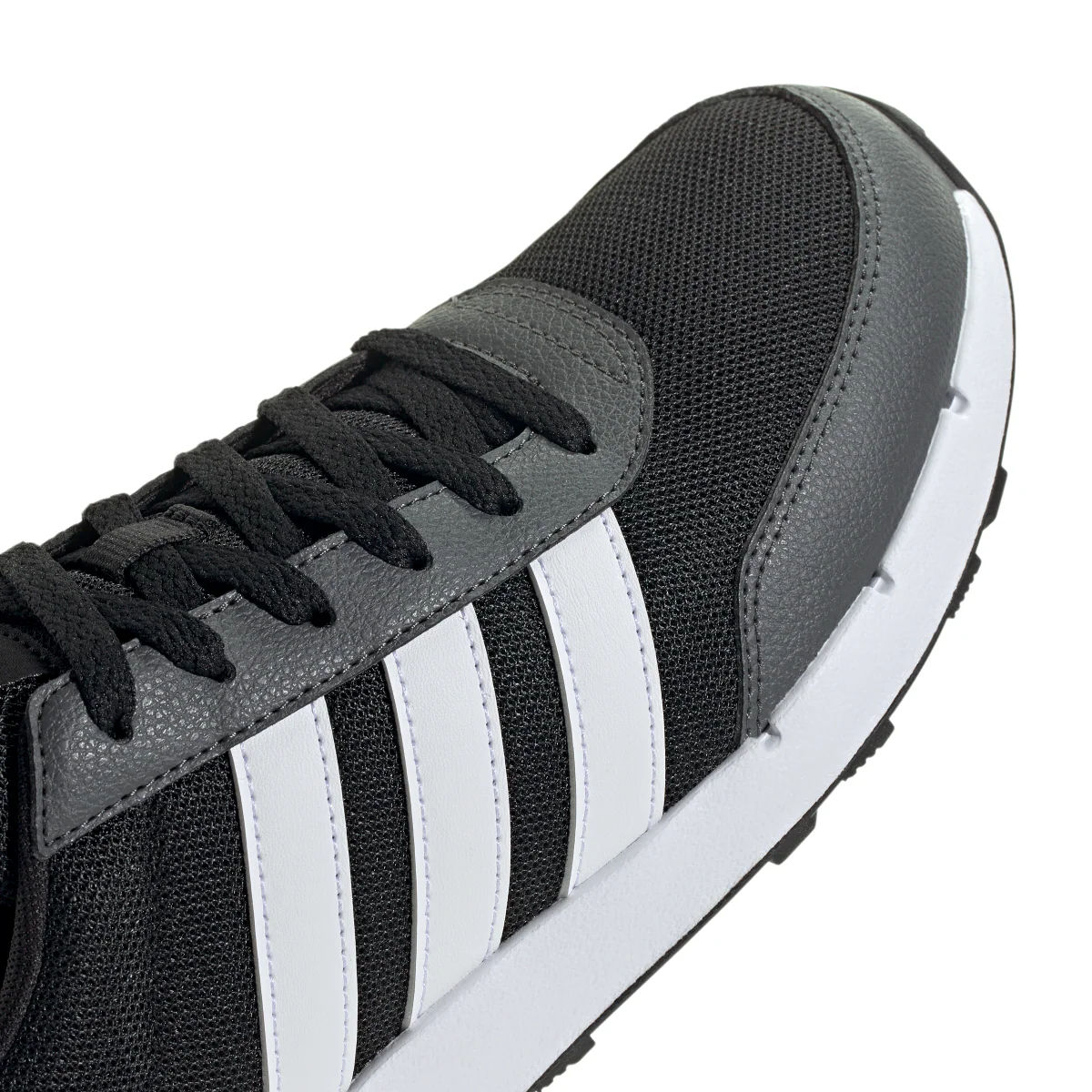 Sneakers retro adidas Run50S nere con 3 strisce bianche - Image 3