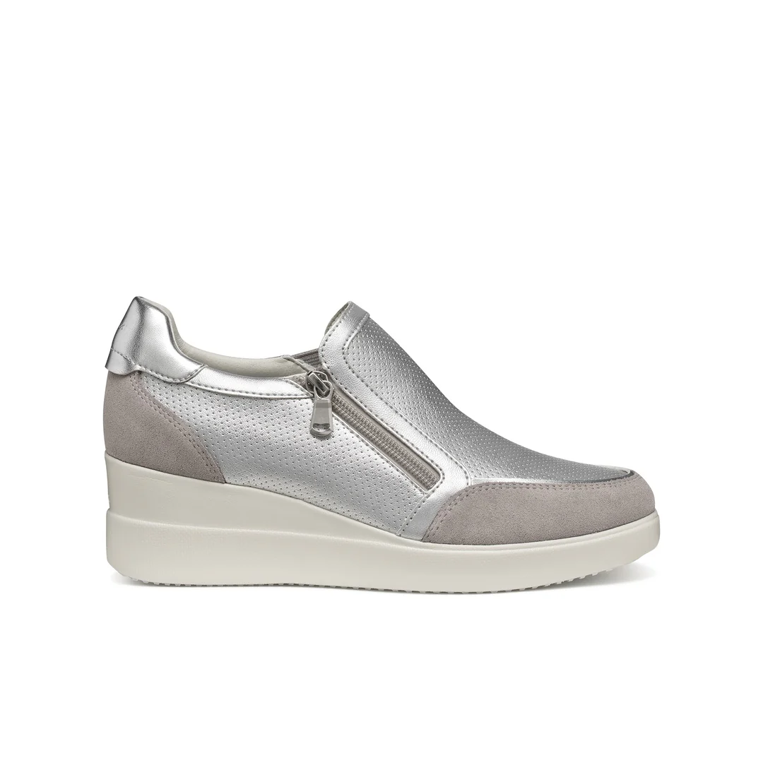 Sneakers slip-on traspiranti argento Donna con zeppa Geox Stardust