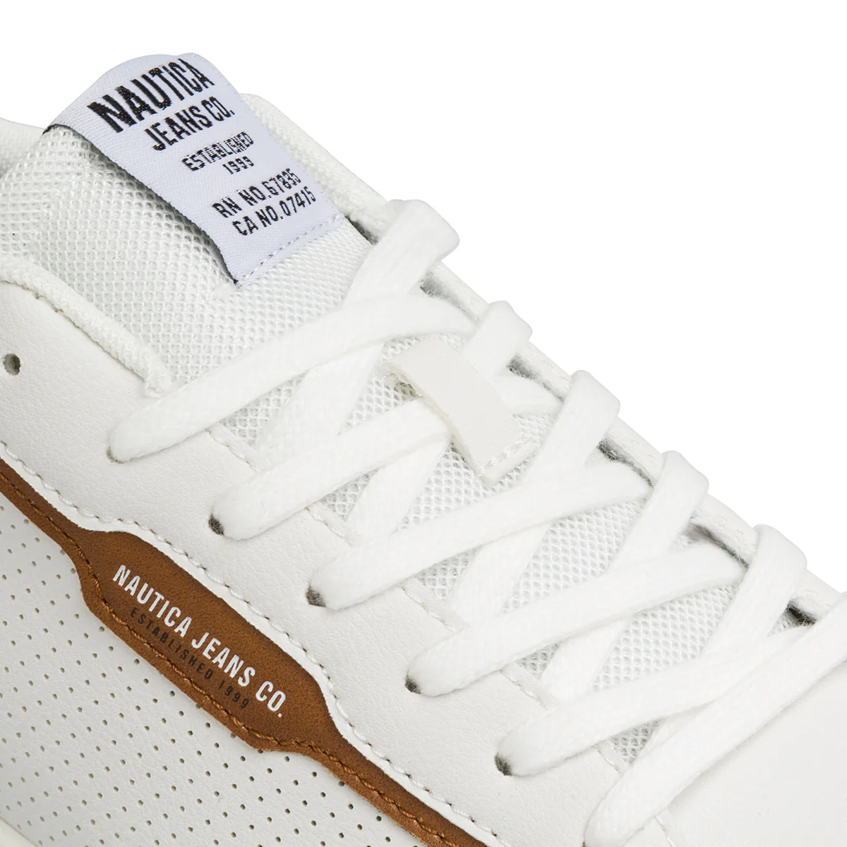 Sneakers traforate bianche off-white da uomo con logo laterale Nautica Magicdust - Image 6