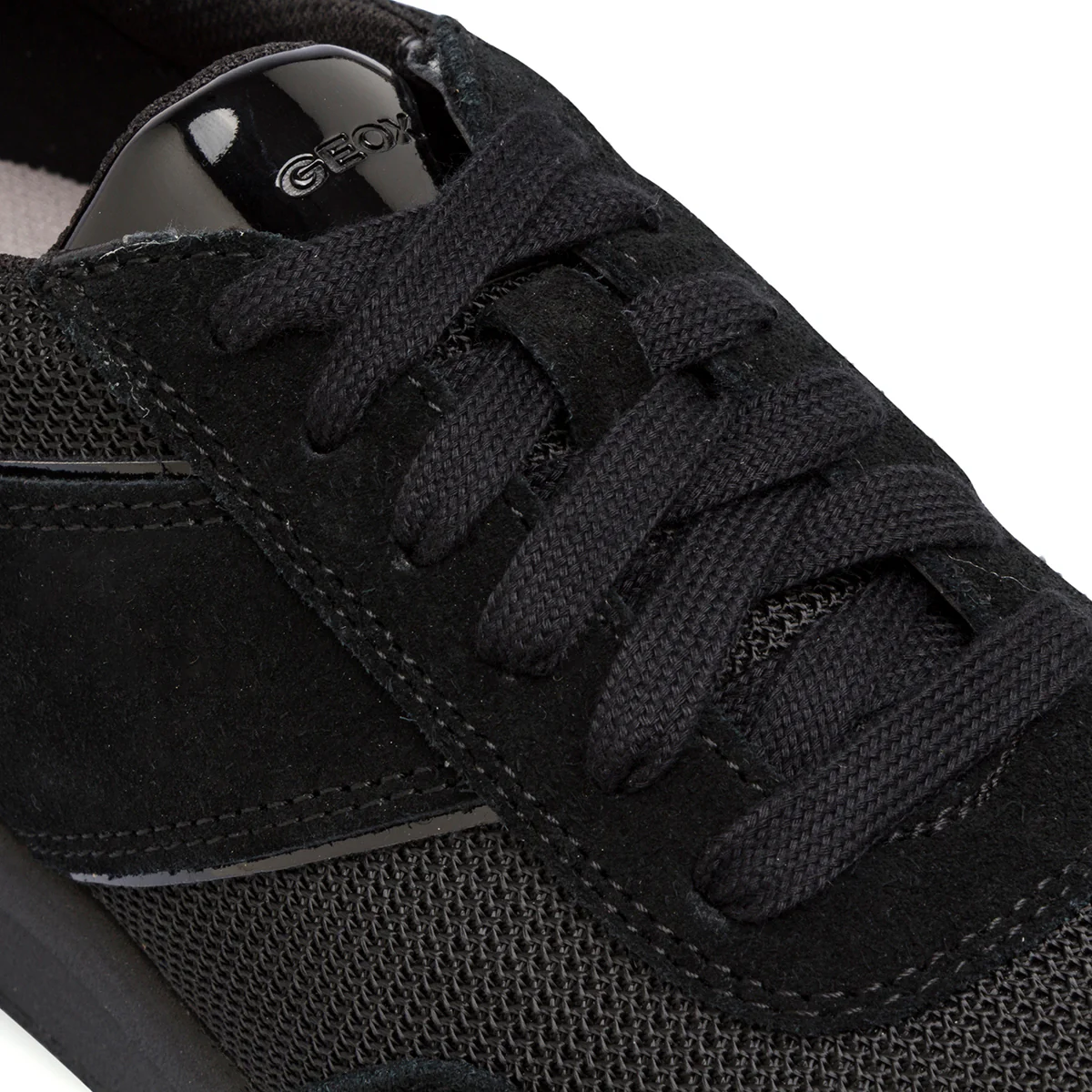 Sneakers traspiranti nere da donna Geox con inserti scamosciati - Image 4