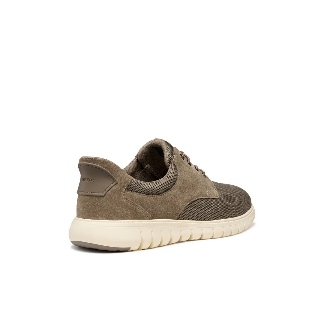 Sneakers Uomo Grigie effetto scamosciato con suola traspirante Geox Fast In - Image 4