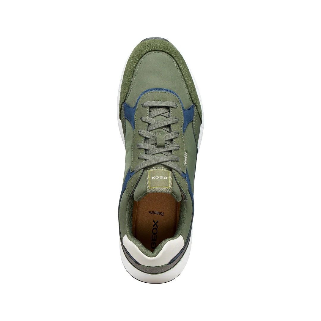Sneakers verdi Uomo con suola traspirante effetto scamosciato Geox - Image 6