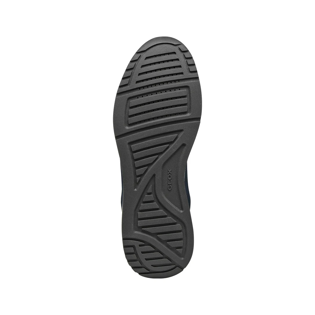 Sneakers verdi Uomo con suola traspirante effetto scamosciato Geox - Image 7