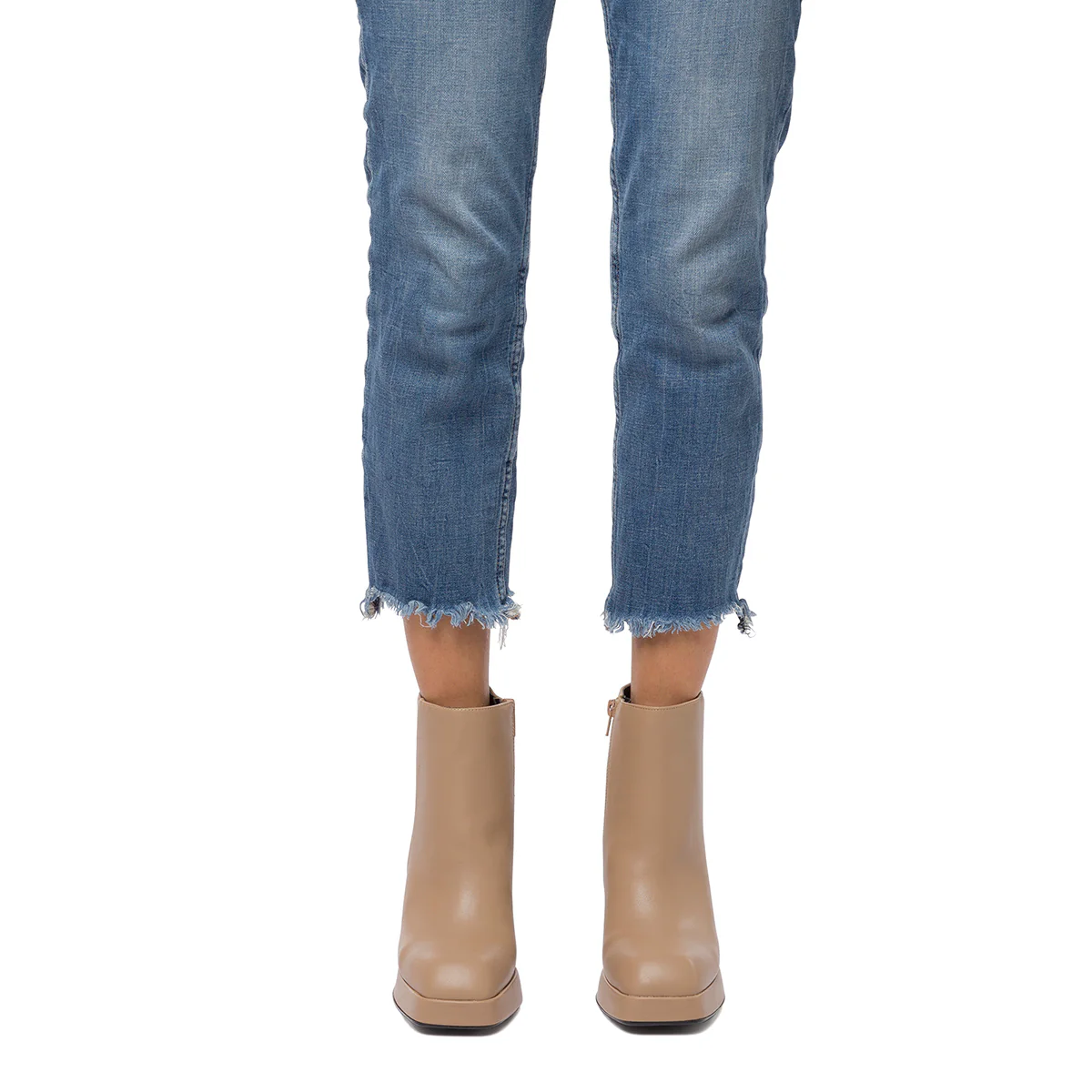 Stivaletti beige da donna con punta squadrata e tacco a blocco 9 cm  Swish Jeans - Image 3