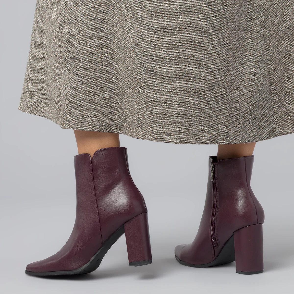Stivaletti bordeaux da Donna con tacco a colonna 9 cm Lora Ferres - Image 3
