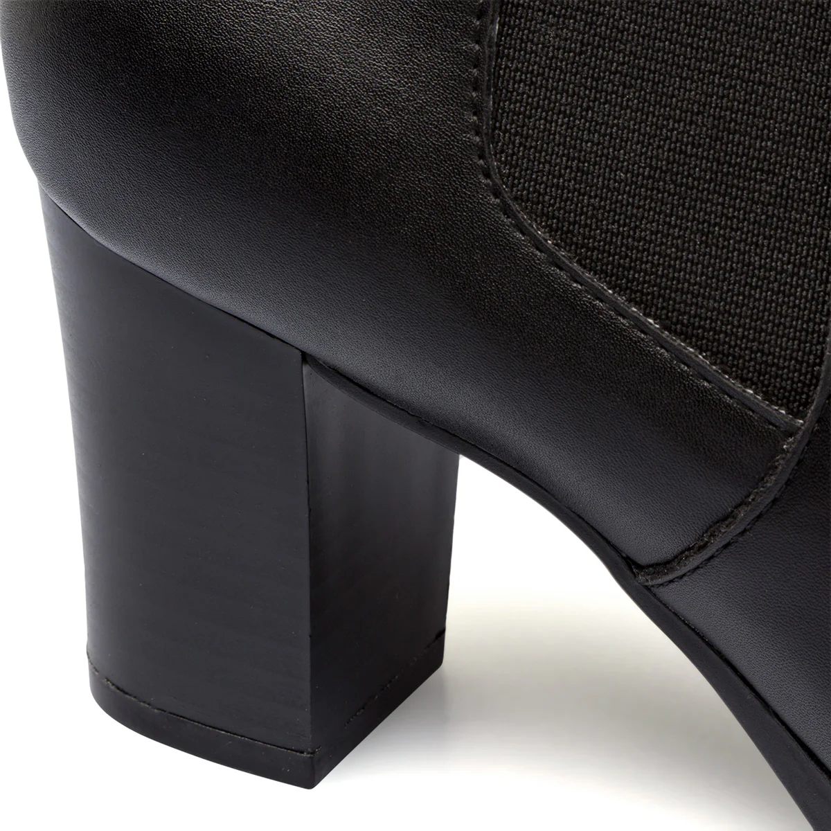 Stivaletti comfort neri da donna con tacco 7 cm ed elastico laterale P Soft - Image 7