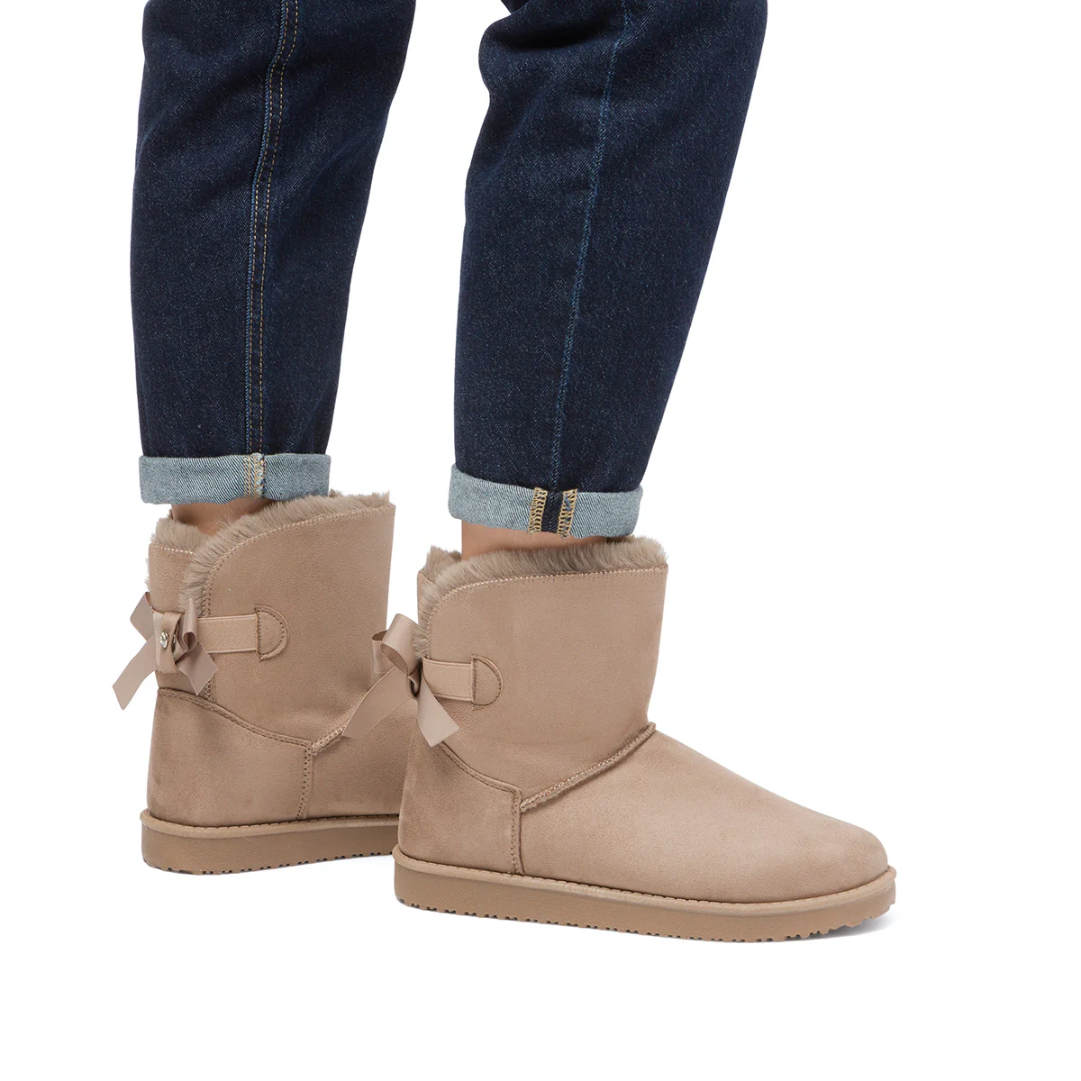 Stivaletti imbottiti da donna effetto scamosciato khaki con fiocco Lora Ferres - Image 3
