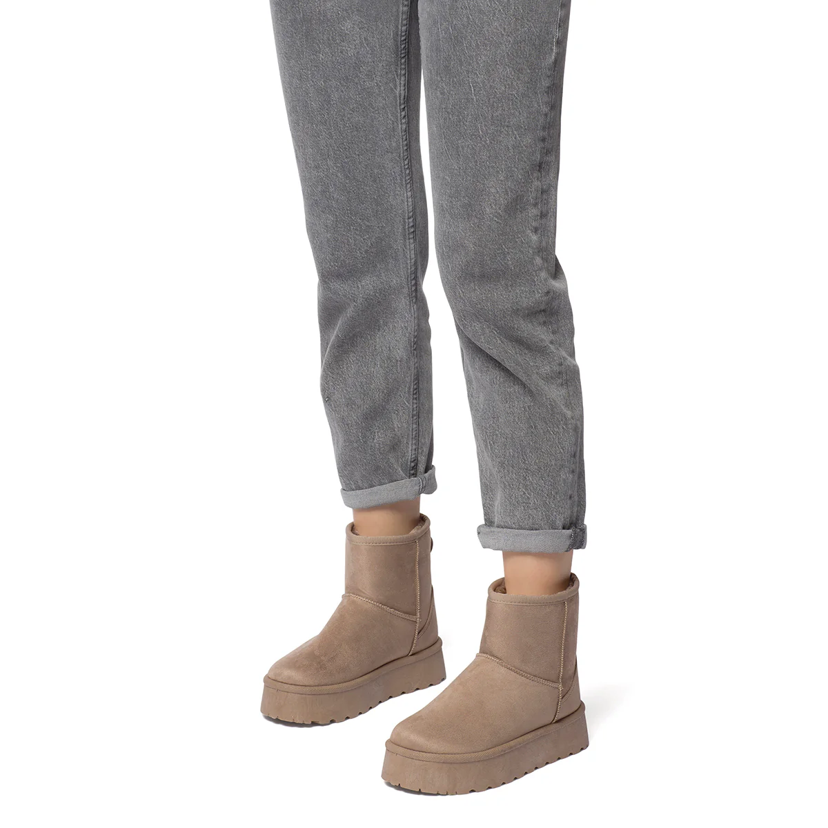 Stivaletti imbottiti khaki da donna con suola platform Lora Ferres