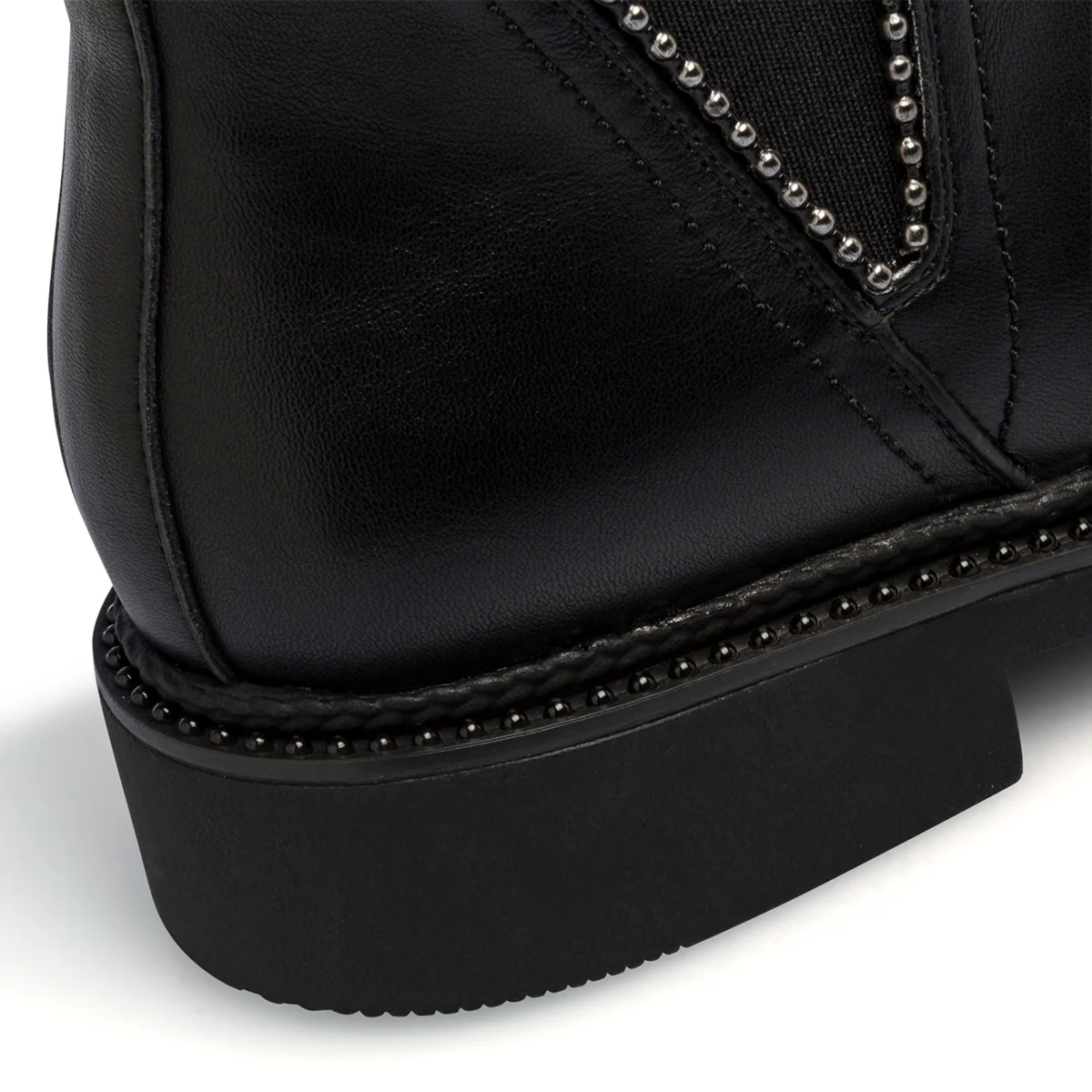 Stivaletti neri da donna con inserto elastico e piccole borchie Lora Ferres - Image 8