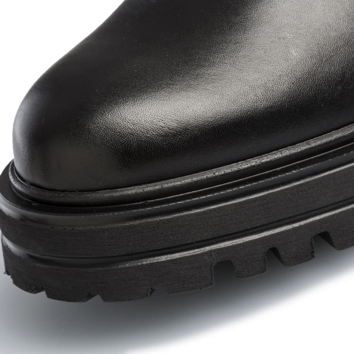 Stivaletti neri in pelle con inserti elastici Primopiano - Image 5
