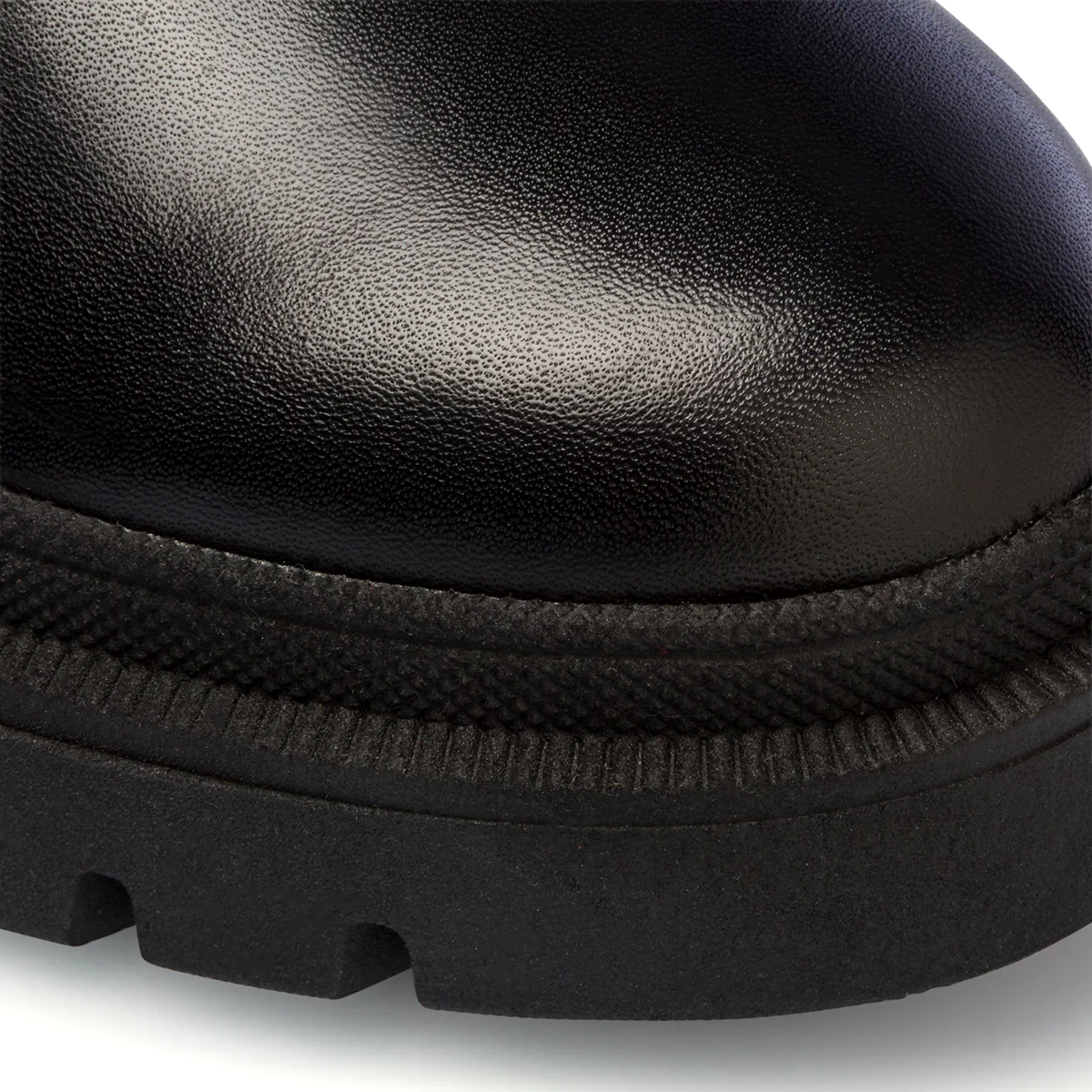 Stivaletti neri in pelle da donna con tacco 6 cm e inserti elastici Primopiano - Image 6
