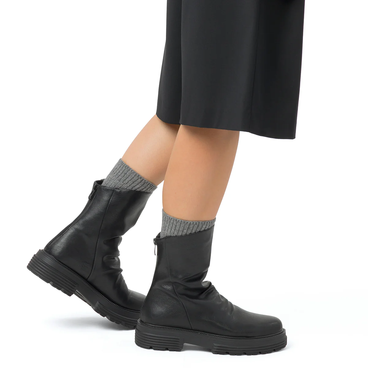 Stivaletti slouchy neri da Donna con zip Lora Ferres