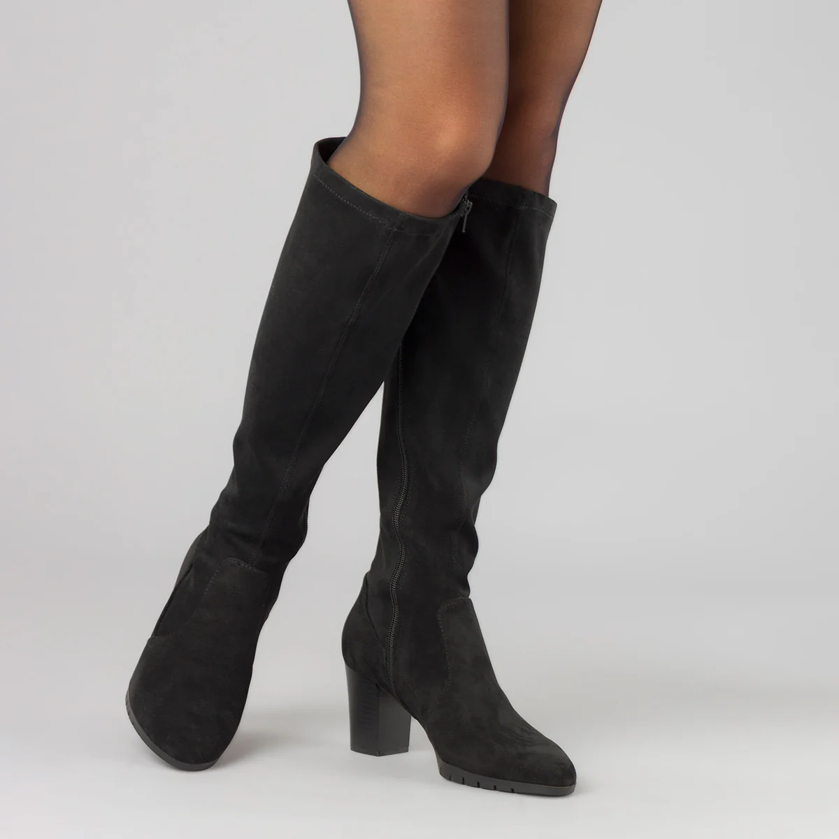Stivali comfort neri da Donna con tacco 7 effetto scamosciato P Soft - Image 2