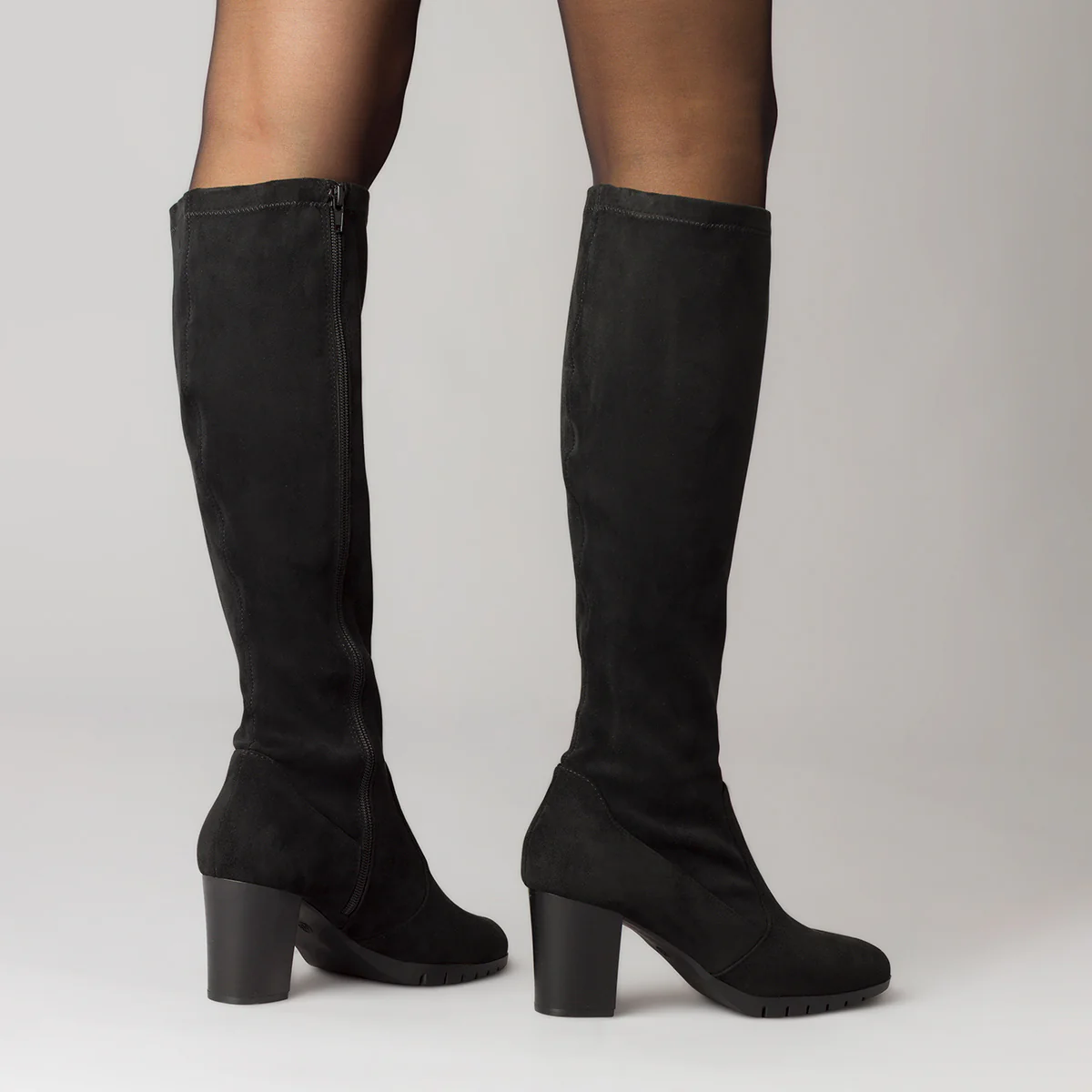 Stivali comfort neri da Donna con tacco 7 effetto scamosciato P Soft - Image 3