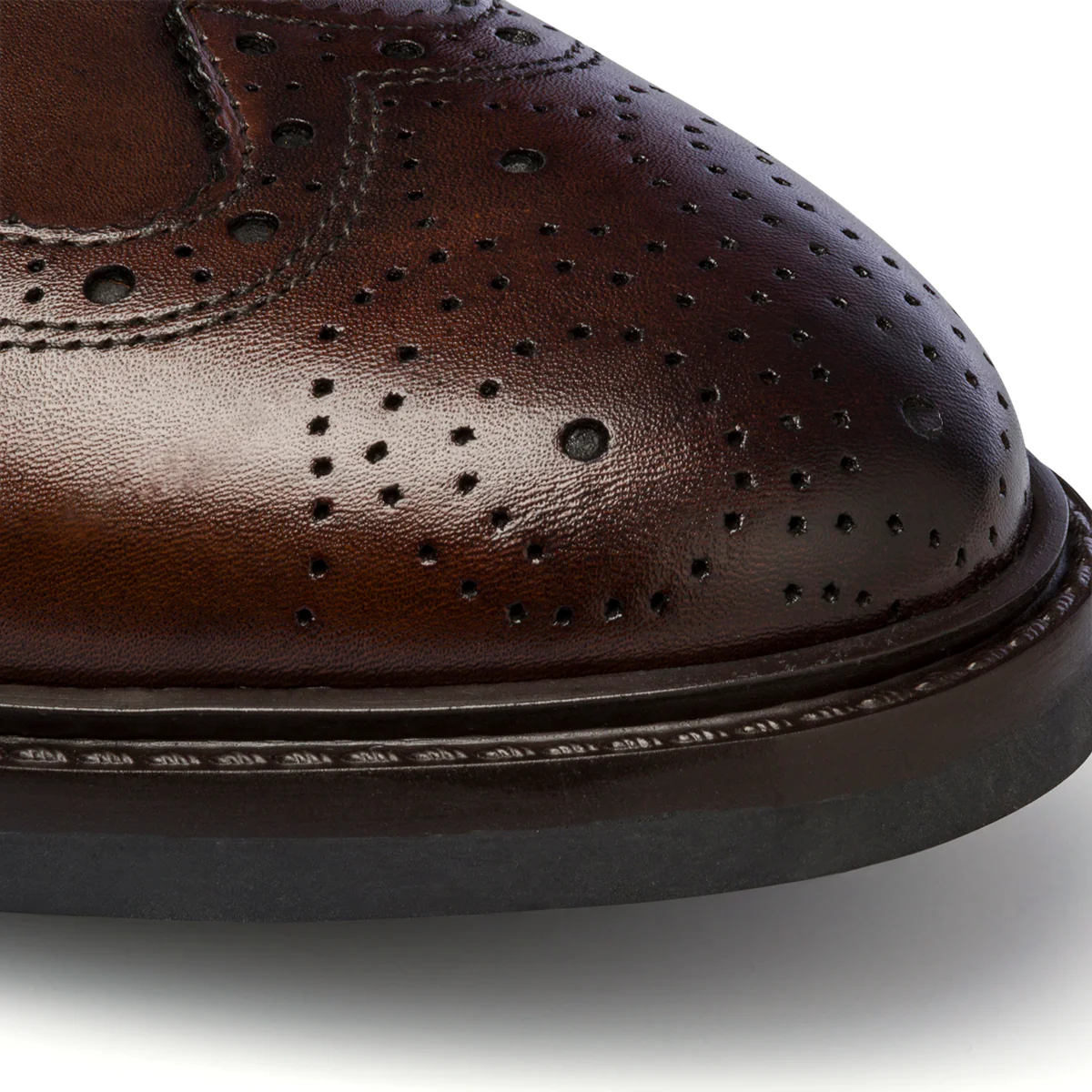 Stringate casual marroni in pelle da uomo con dettagli brogue Primopiano - Image 5