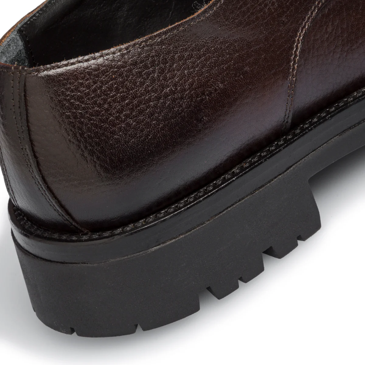 Stringate casual marroni in pelle martellata Primopiano - Image 7