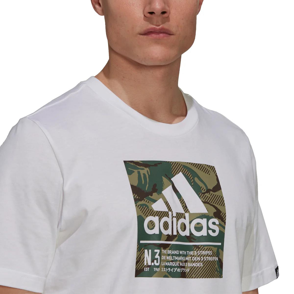 T-shirt bianca con stampa mimetica adidas Camo Box Graphic - Image 3