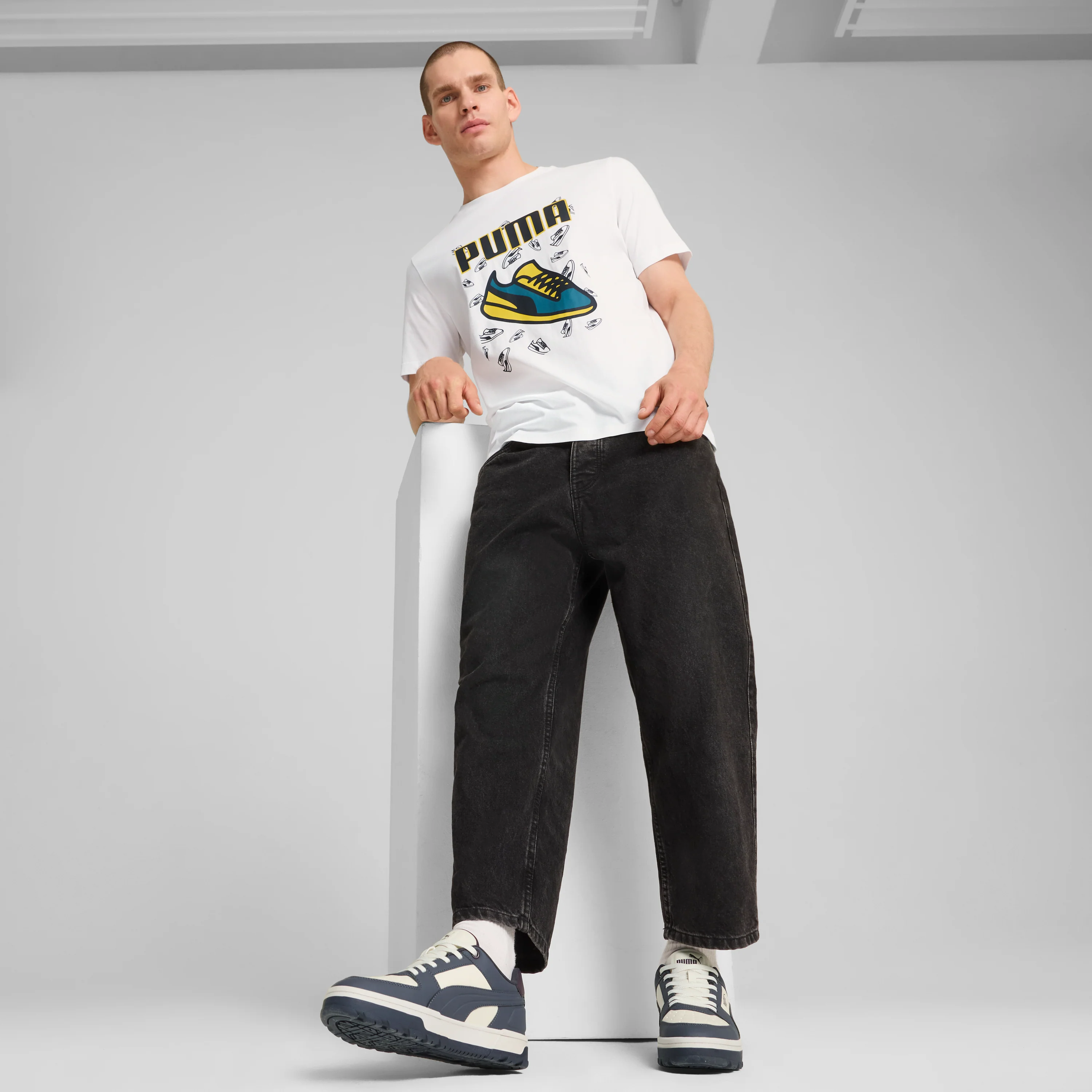 T-shirt bianca da uomo con stampa Puma - Image 2