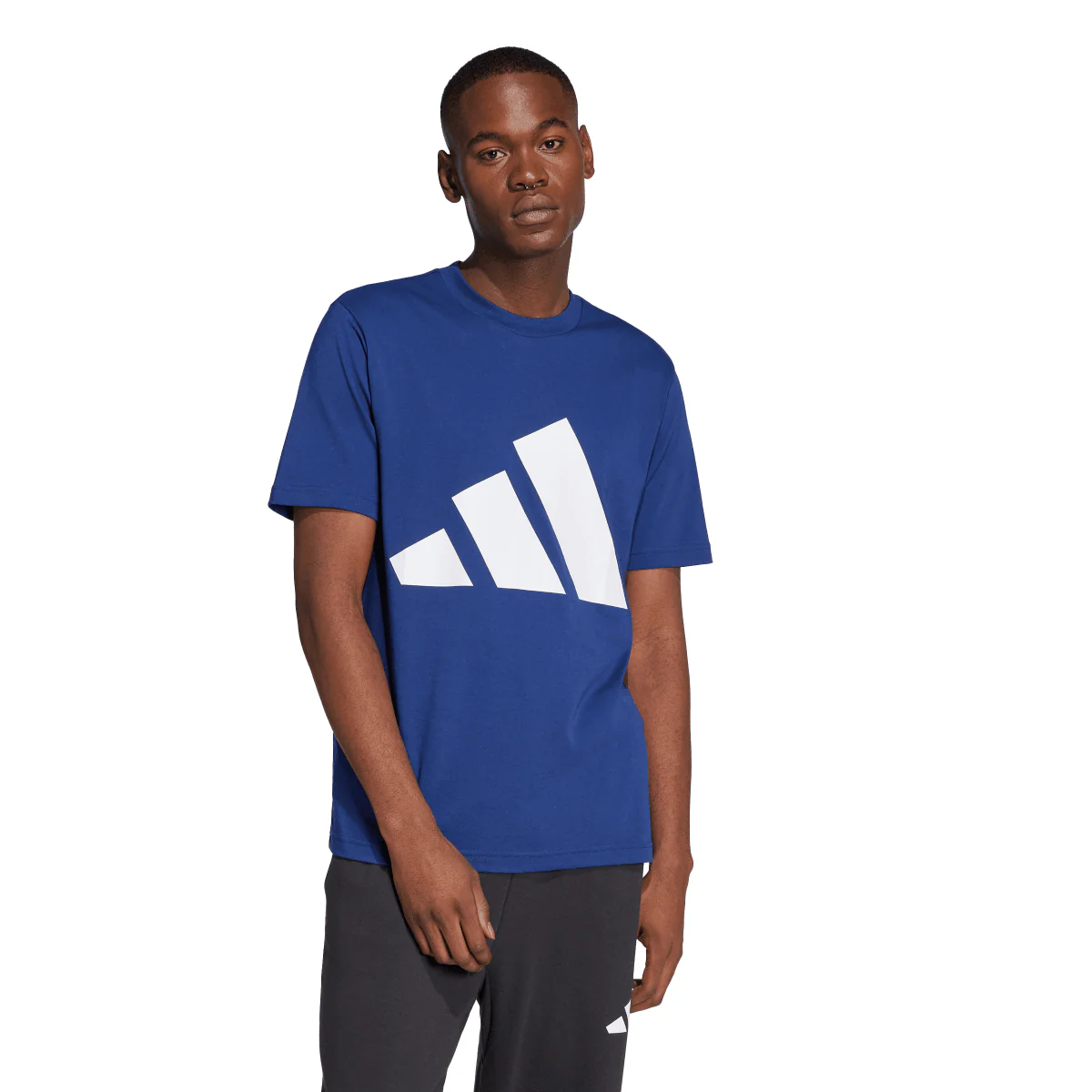 T-Shirt blu da Uomo con logo frontale stampato adidas - Image 2