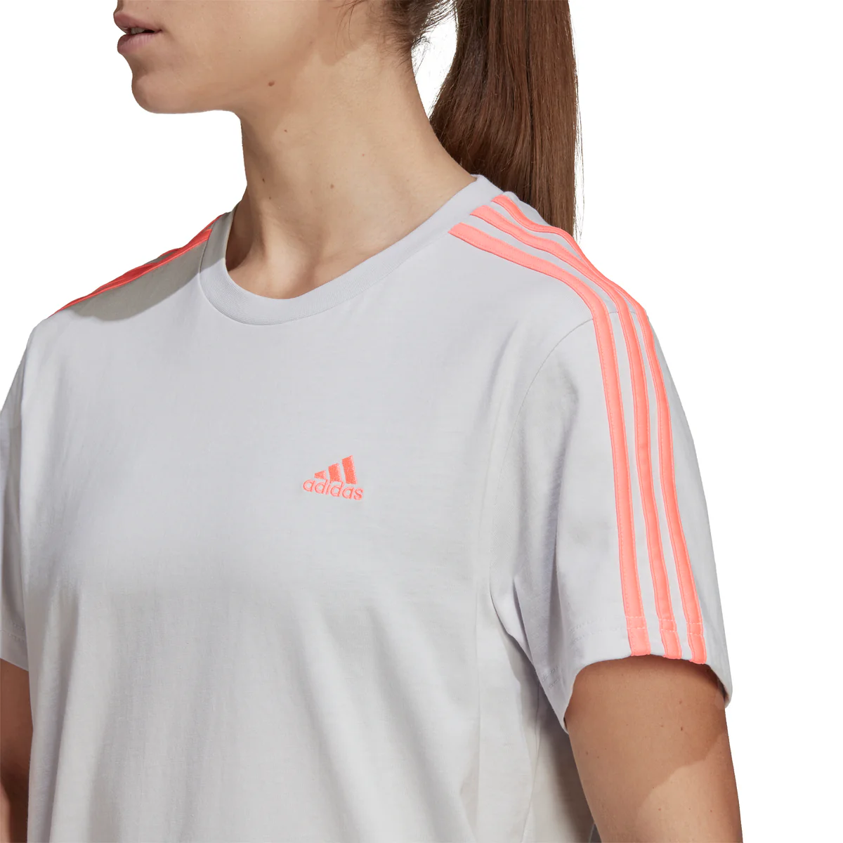 T-shirt grigia da donna adidas Essentials 3-Stripes - Image 4