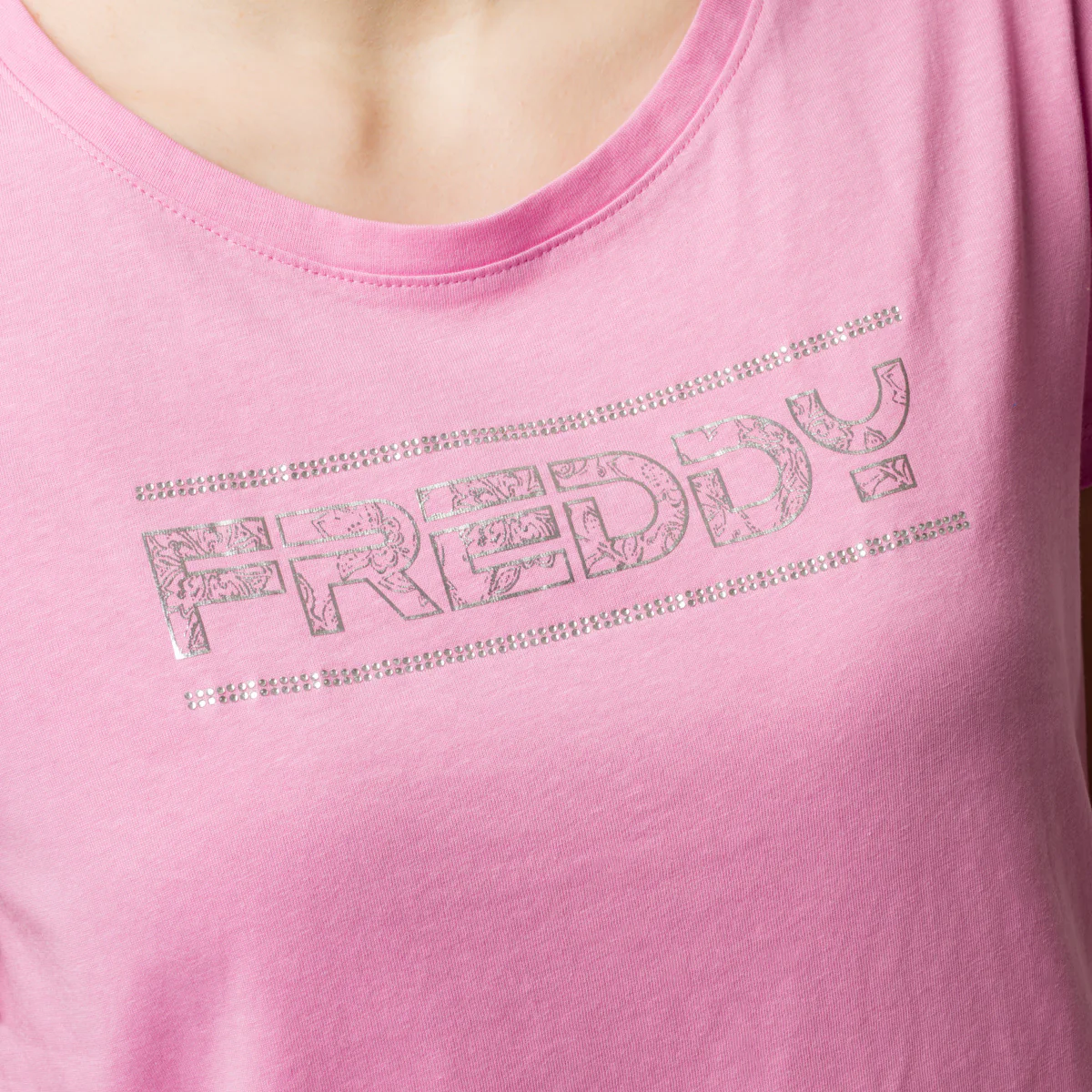 T-shirt lilla da donna con logo frontale argento con strass Freddy - Image 3