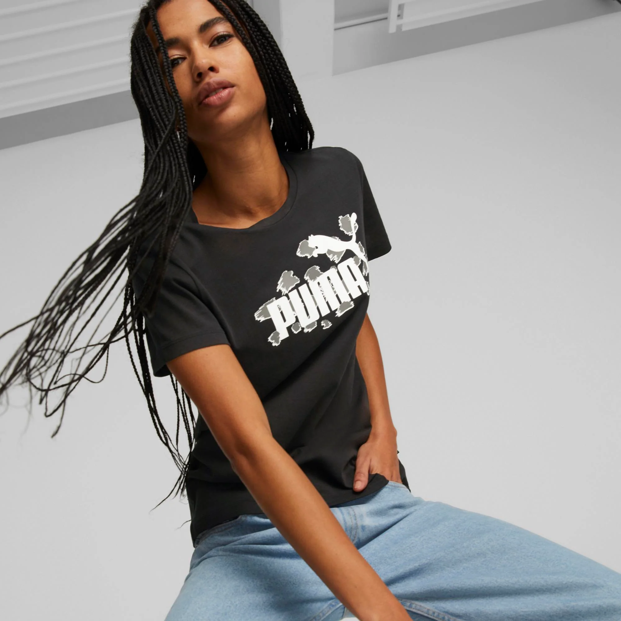 T-shirt nera da donna Puma Essentials+ Animal