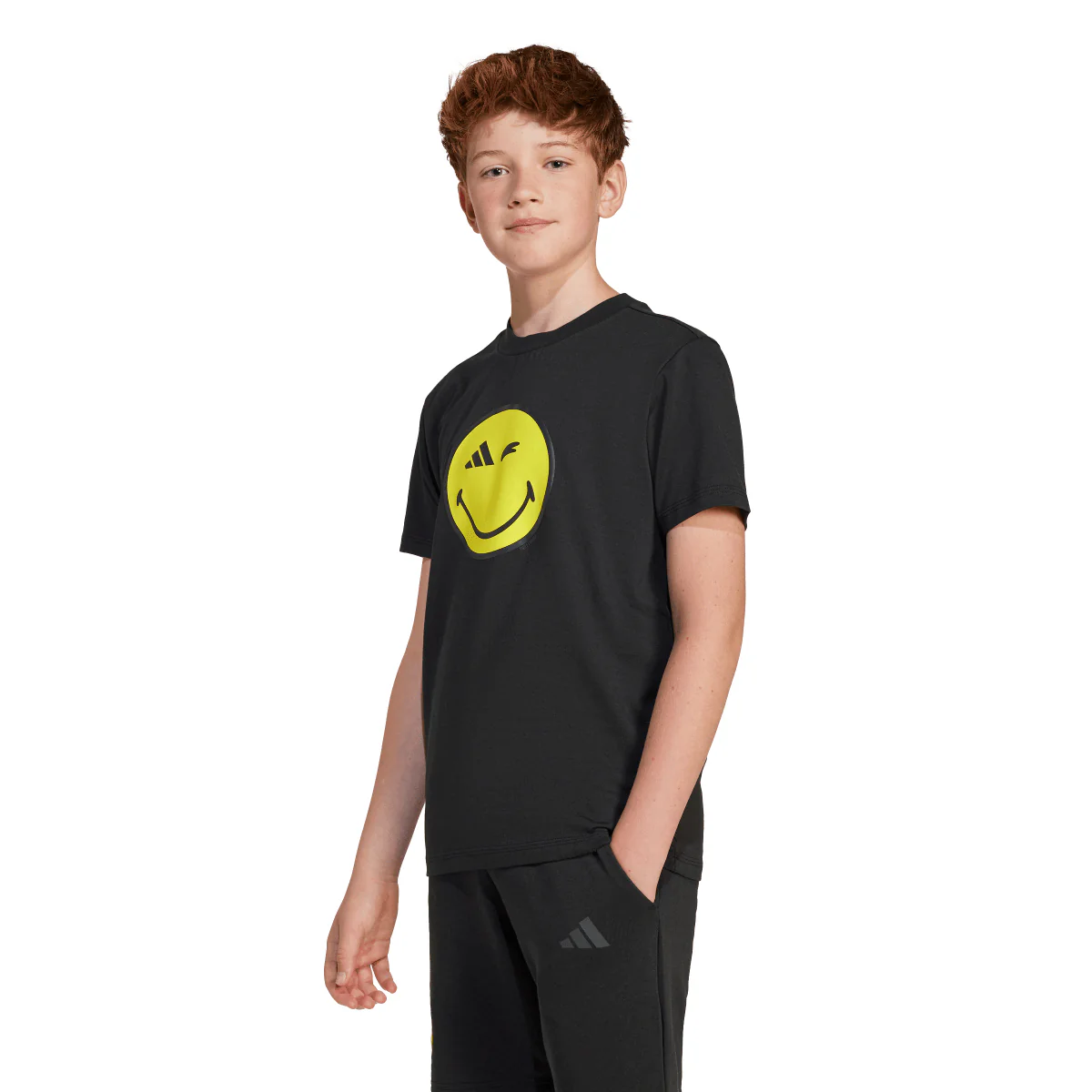 T-shirt nera in cotone da ragazzi con stampa Smile adidas