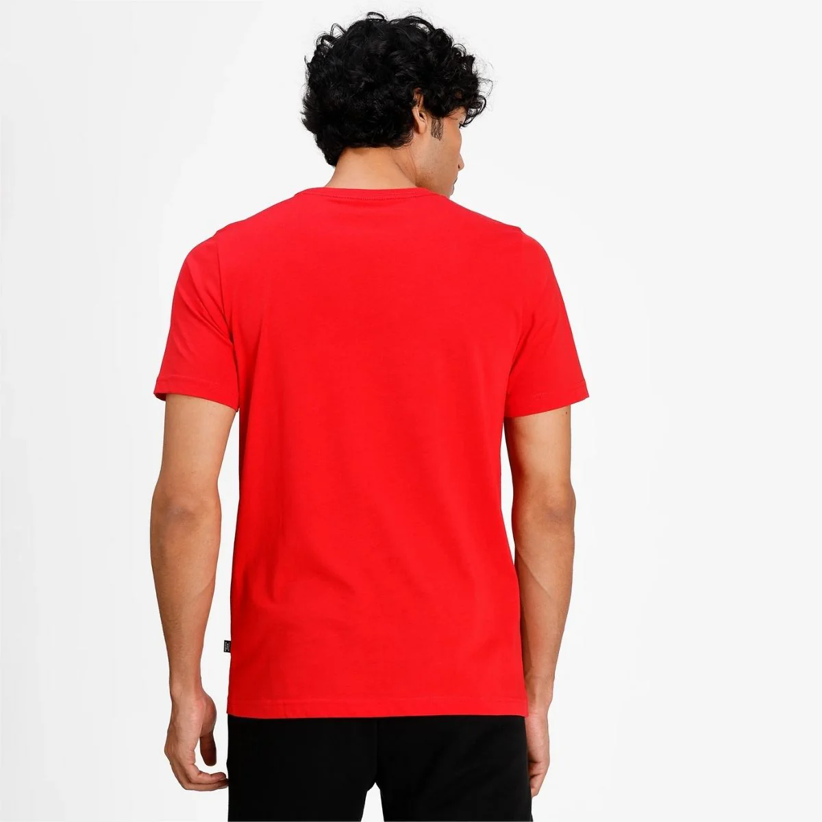T-shirt rossa con logo Puma Essentials - Image 2