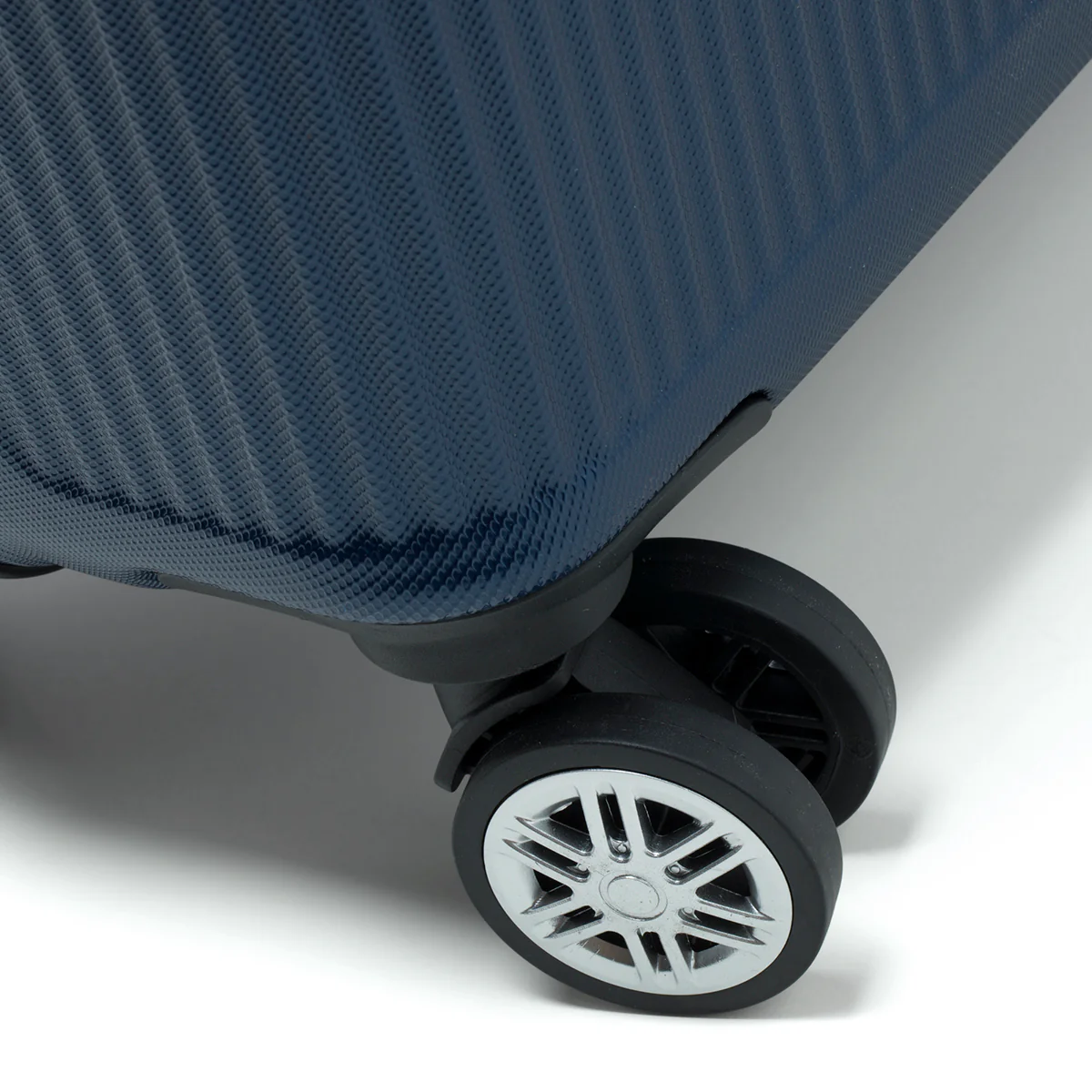 Trolley medio rigido blu navy in ABS Govago - Image 5