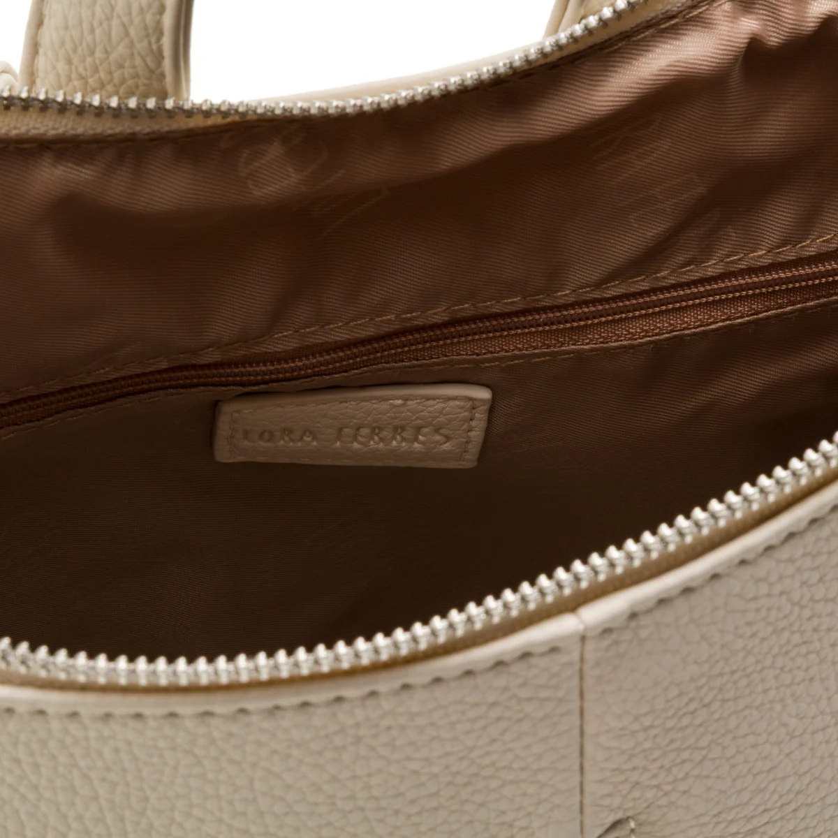 Zaino bianco off-white da Donna con logo in metallo Lora Ferres - Image 4
