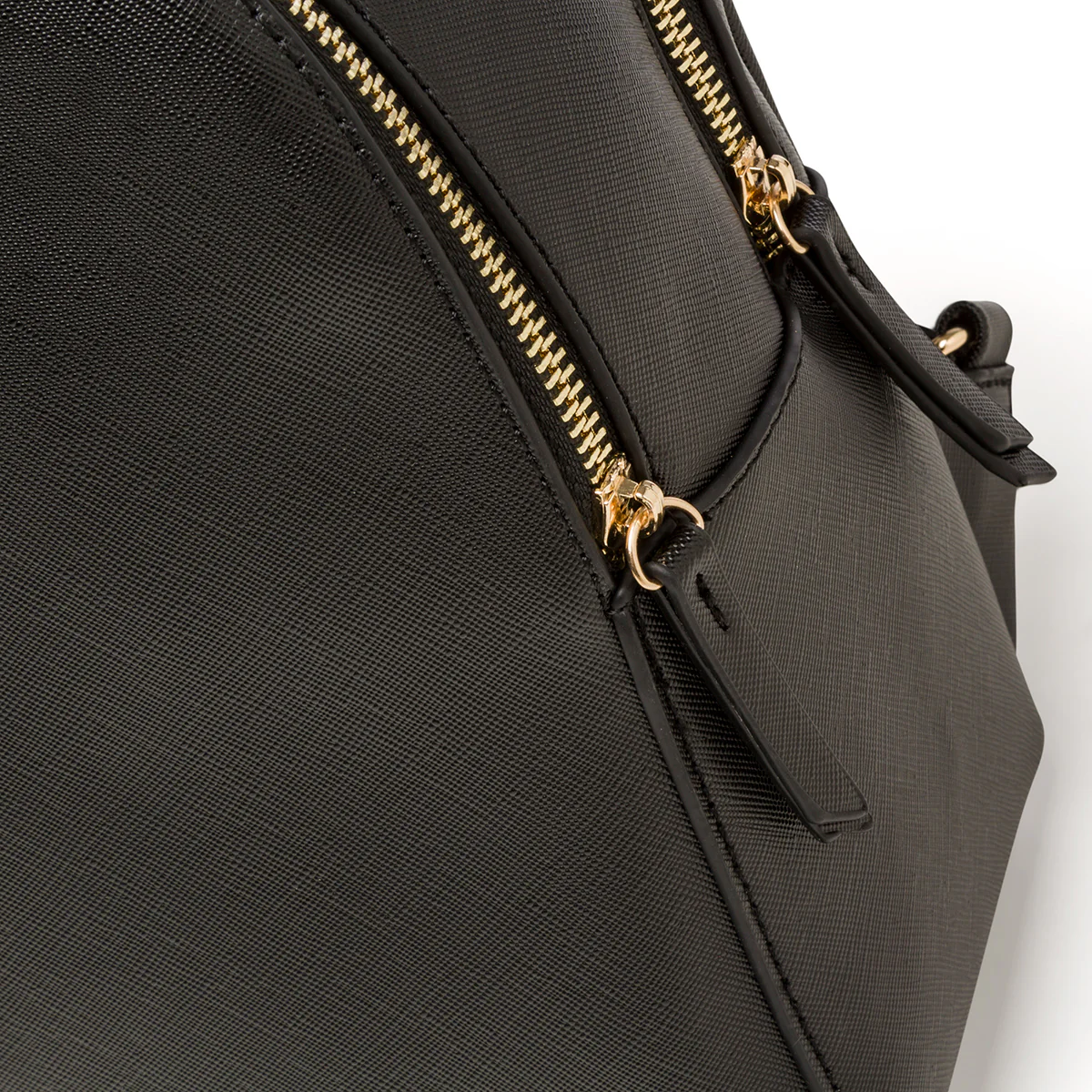 Zaino nero da donna con logo in metallo Lora Ferres - Image 4